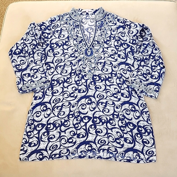 Barbara Gerwit Tunic - Picture 1 of 5